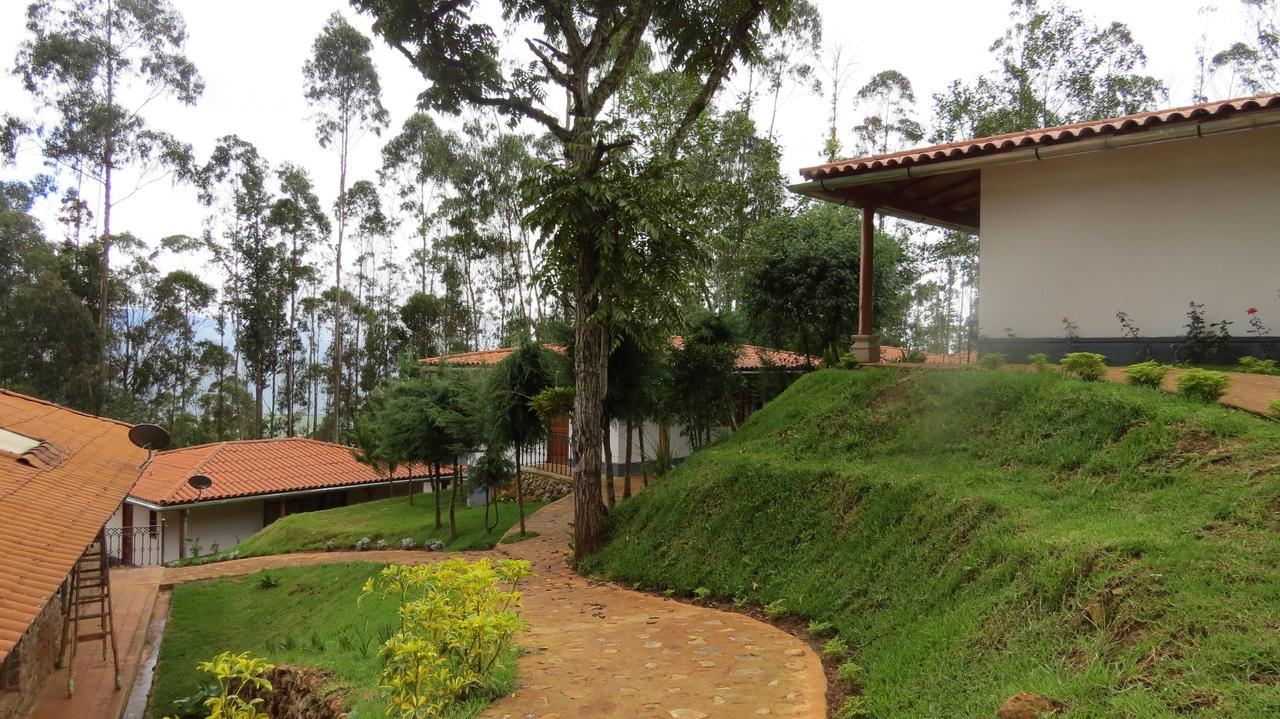 La Ensenada Hotel Chachapoyas Bagian luar foto