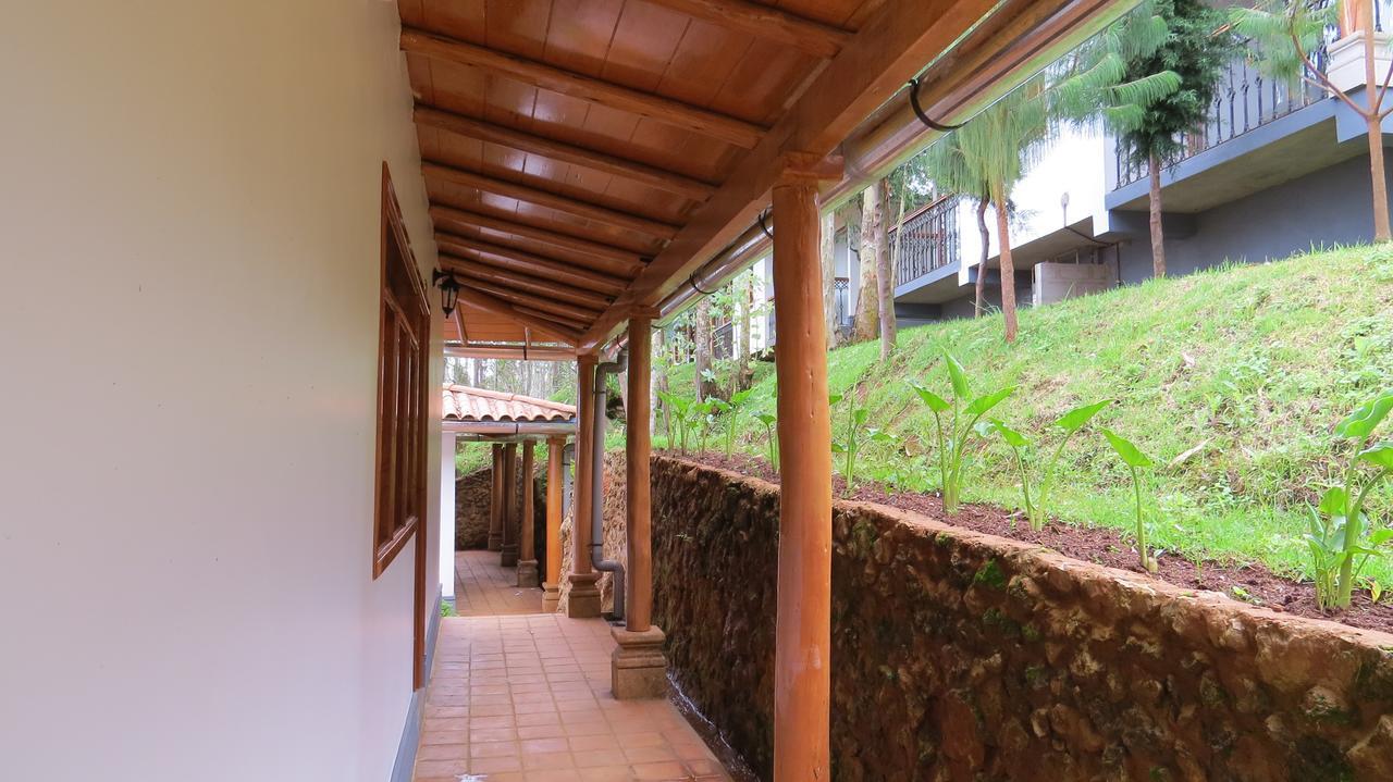La Ensenada Hotel Chachapoyas Bagian luar foto